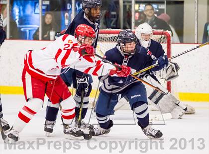 Thumbnail 3 in St. Paul's vs Kent School (Avon Old Farms Christmas Classic Final) photogallery.
