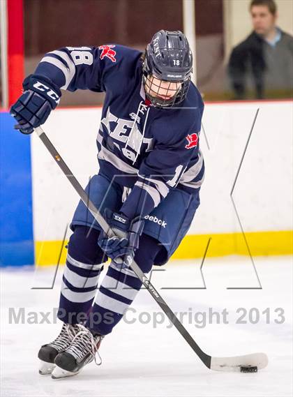 Thumbnail 2 in St. Paul's vs Kent School (Avon Old Farms Christmas Classic Final) photogallery.