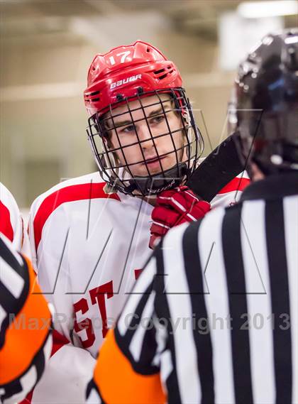 Thumbnail 1 in St. Paul's vs Kent School (Avon Old Farms Christmas Classic Final) photogallery.