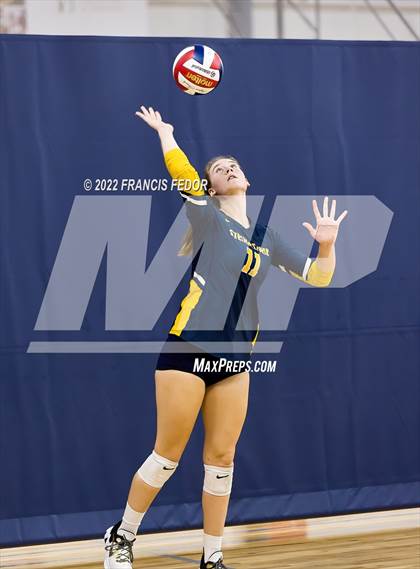 Thumbnail 1 in Steinbrenner vs. Kings Academy (Nike Tournament of Champions) photogallery.