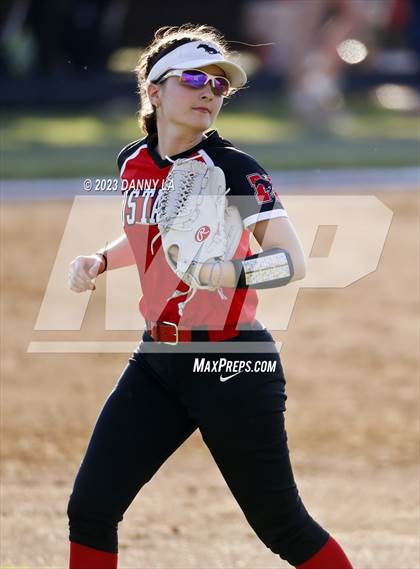 Thumbnail 2 in Caroline @ Meridian (VHSL Class 3 Region B Quarterfinal) photogallery.