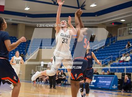 Thumbnail 2 in Clark vs. Brandeis photogallery.