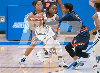 Thumbnail 1 in Clark vs. Brandeis photogallery.