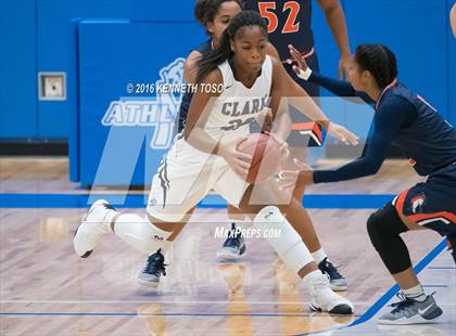 Thumbnail 3 in Clark vs. Brandeis photogallery.