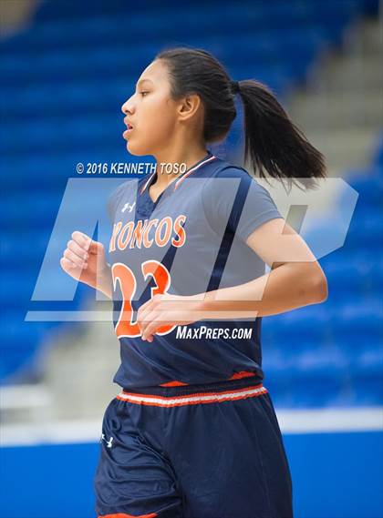 Thumbnail 3 in Clark vs. Brandeis photogallery.