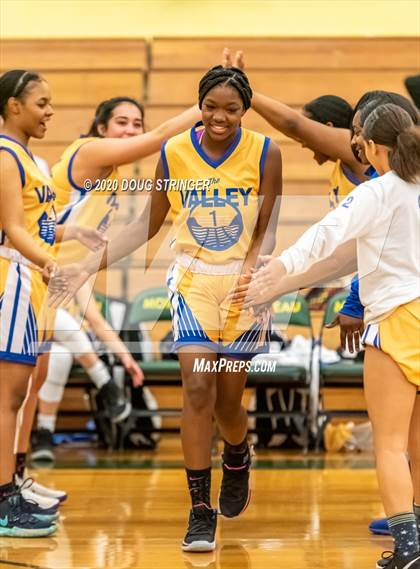 Thumbnail 1 in Moreau Catholic vs. Pinole Valley (NCS-CIF Playoffs) photogallery.