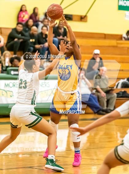 Thumbnail 3 in Moreau Catholic vs. Pinole Valley (NCS-CIF Playoffs) photogallery.