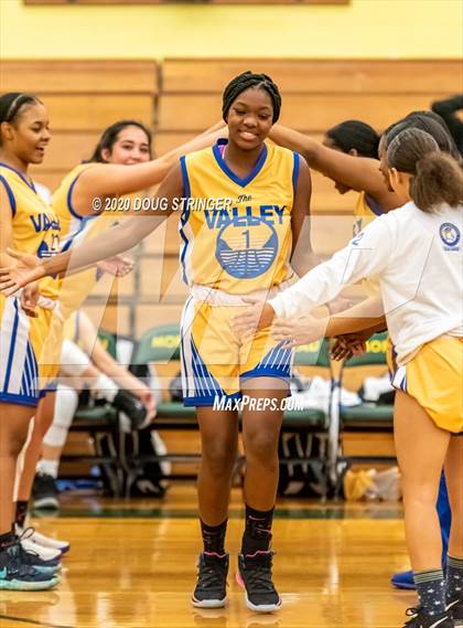 Thumbnail 3 in Moreau Catholic vs. Pinole Valley (NCS-CIF Playoffs) photogallery.