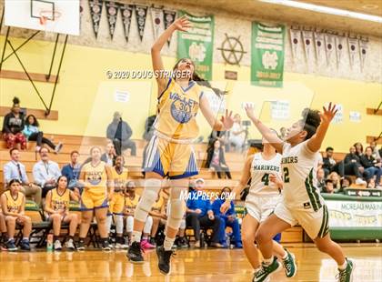 Thumbnail 3 in Moreau Catholic vs. Pinole Valley (NCS-CIF Playoffs) photogallery.