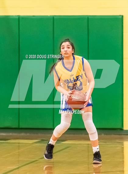 Thumbnail 1 in Moreau Catholic vs. Pinole Valley (NCS-CIF Playoffs) photogallery.