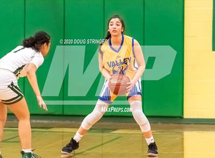 Thumbnail 3 in Moreau Catholic vs. Pinole Valley (NCS-CIF Playoffs) photogallery.