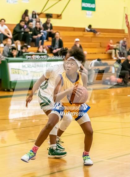 Thumbnail 1 in Moreau Catholic vs. Pinole Valley (NCS-CIF Playoffs) photogallery.