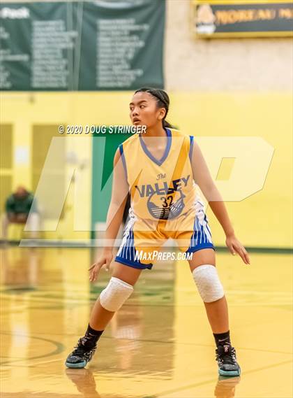 Thumbnail 3 in Moreau Catholic vs. Pinole Valley (NCS-CIF Playoffs) photogallery.