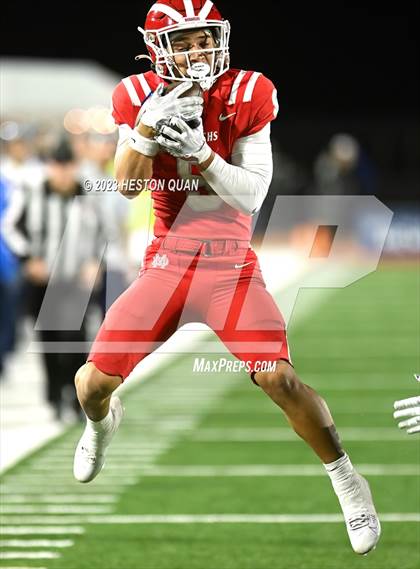 Thumbnail 1 in Serra vs. Mater Dei (CIF State Open Final) photogallery.