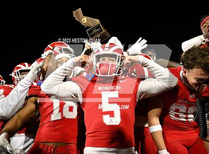 Thumbnail 1 in Serra vs. Mater Dei (CIF State Open Final) photogallery.