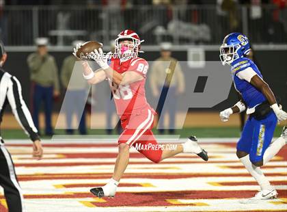 Thumbnail 3 in Serra vs. Mater Dei (CIF State Open Final) photogallery.