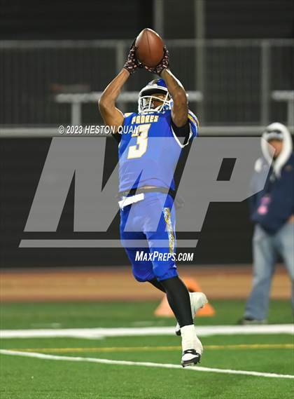 Thumbnail 1 in Serra vs. Mater Dei (CIF State Open Final) photogallery.