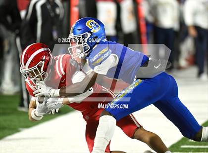 Thumbnail 1 in Serra vs. Mater Dei (CIF State Open Final) photogallery.
