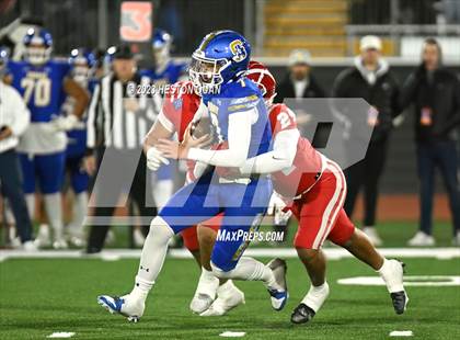 Thumbnail 3 in Serra vs. Mater Dei (CIF State Open Final) photogallery.