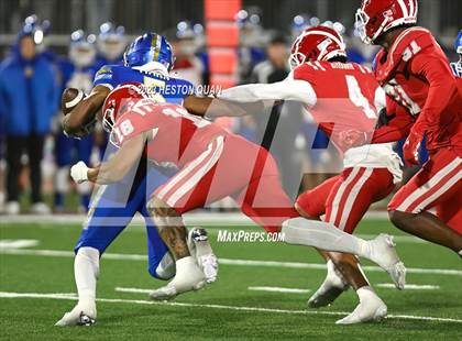 Thumbnail 1 in Serra vs. Mater Dei (CIF State Open Final) photogallery.