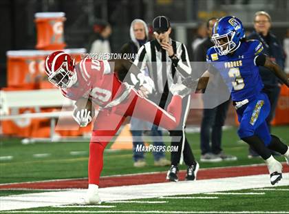 Thumbnail 2 in Serra vs. Mater Dei (CIF State Open Final) photogallery.