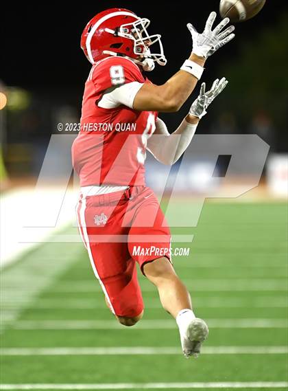 Thumbnail 3 in Serra vs. Mater Dei (CIF State Open Final) photogallery.