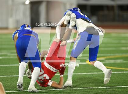 Thumbnail 3 in Serra vs. Mater Dei (CIF State Open Final) photogallery.