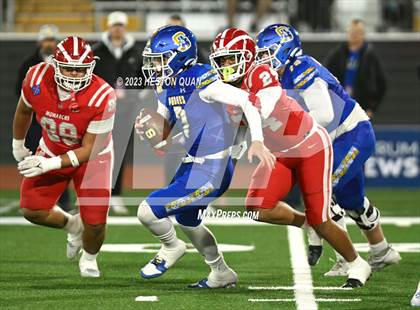 Thumbnail 2 in Serra vs. Mater Dei (CIF State Open Final) photogallery.