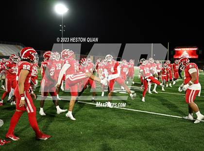 Thumbnail 2 in Serra vs. Mater Dei (CIF State Open Final) photogallery.