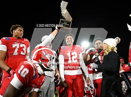 Thumbnail 2 in Serra vs. Mater Dei (CIF State Open Final) photogallery.