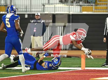 Thumbnail 2 in Serra vs. Mater Dei (CIF State Open Final) photogallery.