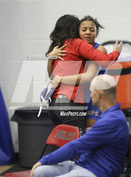 Thumbnail 3 in UIL Girls Wrestling Region 4 Finals (Day 2) photogallery.