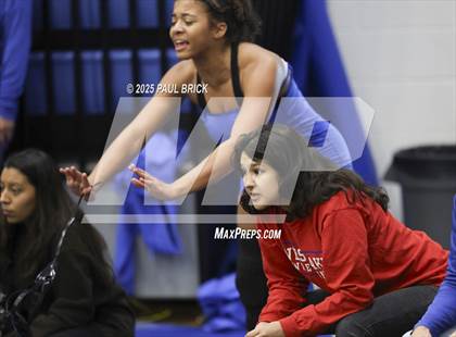 Thumbnail 1 in UIL Girls Wrestling Region 4 Finals (Day 2) photogallery.