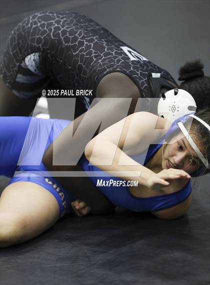 Thumbnail 2 in UIL Girls Wrestling Region 4 Finals (Day 2) photogallery.