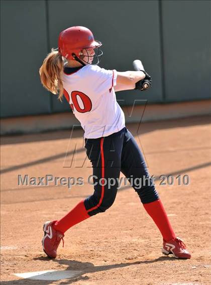 Thumbnail 3 in La Salle vs. Marymount (CIF SS D6 Final) photogallery.