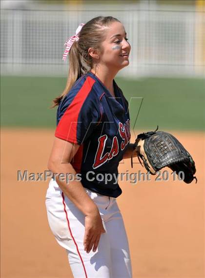 Thumbnail 1 in La Salle vs. Marymount (CIF SS D6 Final) photogallery.