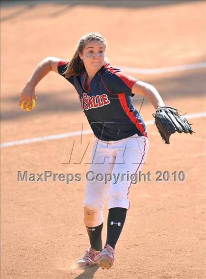 Thumbnail 2 in La Salle vs. Marymount (CIF SS D6 Final) photogallery.