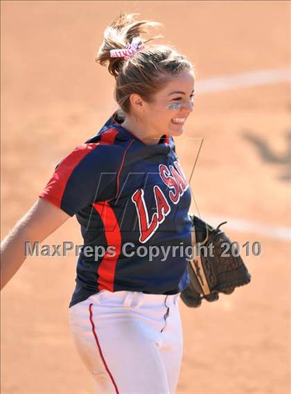 Thumbnail 3 in La Salle vs. Marymount (CIF SS D6 Final) photogallery.