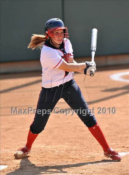 Thumbnail 3 in La Salle vs. Marymount (CIF SS D6 Final) photogallery.