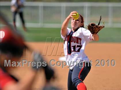 Thumbnail 1 in La Salle vs. Marymount (CIF SS D6 Final) photogallery.