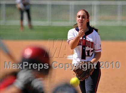 Thumbnail 3 in La Salle vs. Marymount (CIF SS D6 Final) photogallery.