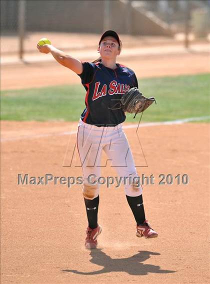 Thumbnail 3 in La Salle vs. Marymount (CIF SS D6 Final) photogallery.