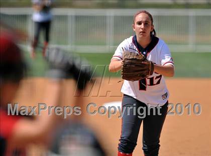 Thumbnail 3 in La Salle vs. Marymount (CIF SS D6 Final) photogallery.