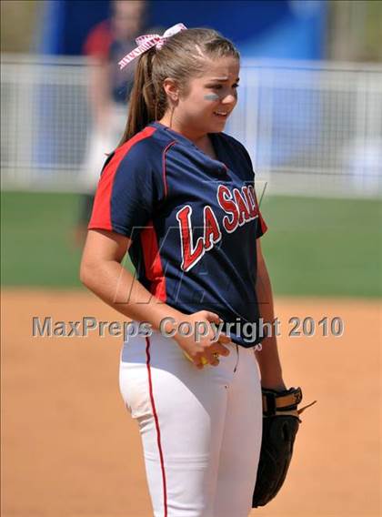 Thumbnail 3 in La Salle vs. Marymount (CIF SS D6 Final) photogallery.