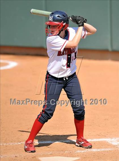 Thumbnail 2 in La Salle vs. Marymount (CIF SS D6 Final) photogallery.