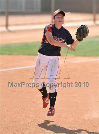 Thumbnail 2 in La Salle vs. Marymount (CIF SS D6 Final) photogallery.