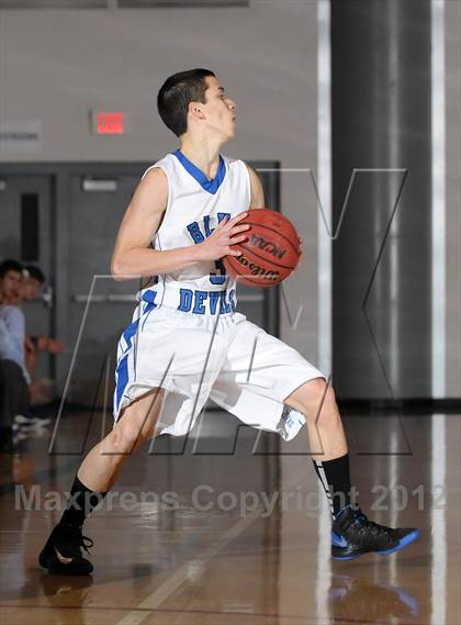 Thumbnail 3 in Wood vs. Davis (Les Curry Invitational) photogallery.