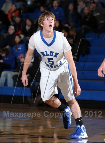 Thumbnail 3 in Wood vs. Davis (Les Curry Invitational) photogallery.