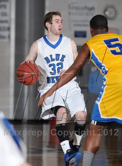 Thumbnail 1 in Wood vs. Davis (Les Curry Invitational) photogallery.