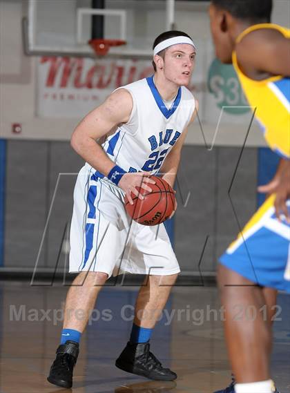 Thumbnail 2 in Wood vs. Davis (Les Curry Invitational) photogallery.